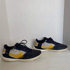 Nike Streetgato Indoor Soccer Cleats Shoes Midnight Navy Vivid size 7.5